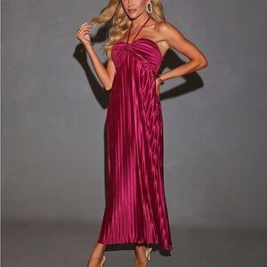Elegant Halter Neck Burgundy Dress